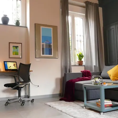 Casa25- Convenient Location To Miland Centre & Lake! Apartment Meda