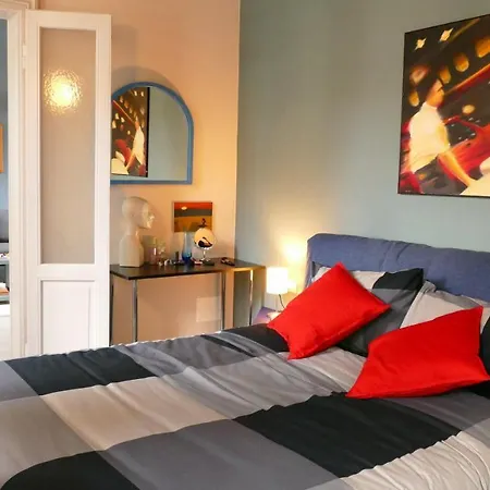 Casa25- Convenient Location To Miland Centre & Lake! * Meda
